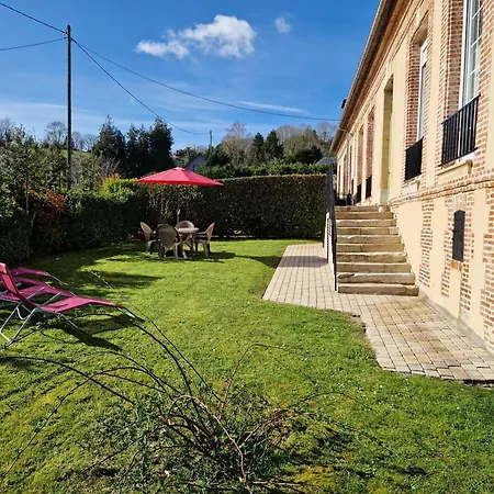 Holiday home Les Fougeres